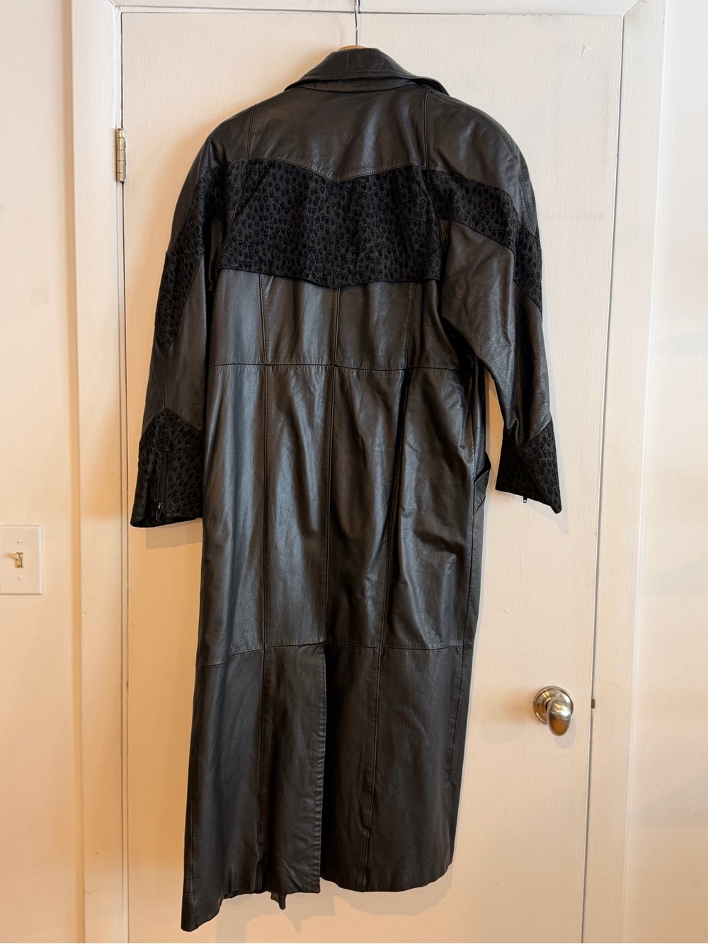 G-III Women's Black Leather Trench Coat - Picture 7 of 13